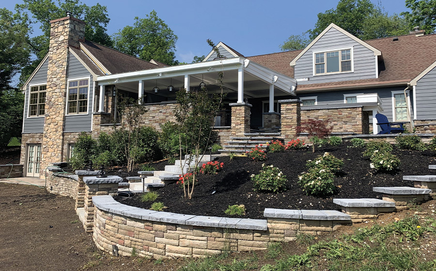 Retaining wall from CKC Landscaping