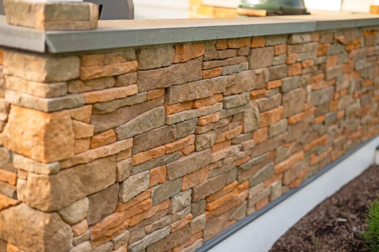 Belgard-Retaining-Wall-Texture-Detail Close-up detail of textured Belgard cast stone retaining wall in Kennett Square